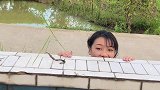 这下惨了，在也不和表妹跳舞啦！