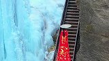 无论最美的风景是什么，不及岁月里