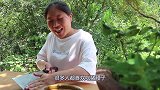 胖妹做2斤好货，许多人不敢吃，她却全扫光，还吃1盆饭，一碗汤