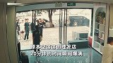 60多名学生理发店理平头，20分钟瞬间爆满！店家当场惊呆打折
