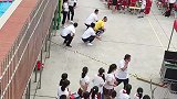 看着这一幕好温馨，全校一起搞活动