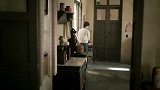 霞光：高大霞喝醉进错屋，和傅家庒睡在一起，大嫂早晨看到惊了