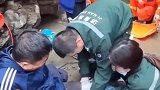 游客在济南龙洞风景区藏龙涧摔伤，被困峡谷深处