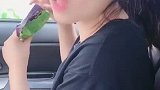 我该说你点什么好呢？天真还是无邪