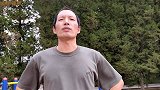 小朋友的好消息让大叔我情何以堪，来上20个标准屈臂撑吧