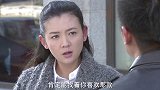 穷小子没钱付账，未婚妻心爱的婚纱被抢走，未婚妻怒提分手