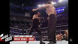 WWE-17年-王室决战十大“巨”星淘汰时刻 送葬者竟遭无名小卒飞踢出场-专题