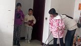 神兽们回到家里就热闹起来了