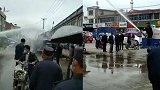 村民赶会遭洒水车喷水驱逐 镇政府：目前不让聚集