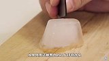 石墨烯是什么？为什么用它制成的刀片，可以轻松将冰块切开
