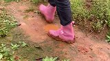 防滑雨鞋正在直播……
