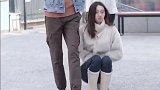 好像无意间发现了什么