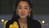 杨钰莹已经49岁了，为何还是没嫁出去？背后原因太现实！