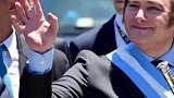 阿根廷新总统太有个性