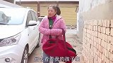 女老板假扮乞丐回老家，儿子不让进门侄女悉心照顾，结局解气