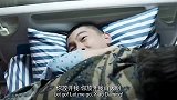 父亲为照顾失明儿子扮哑人，不动声色的爱足以撼山河