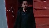 公公在儿子走后忍痛支撑着这个家