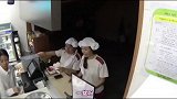 咸素媛的婆婆一下买30个鸡蛋，蘸着番茄酱吃，韩国嘉宾都看懵了