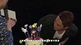 杜淳爱妻分享好物曝光豪宅内景，穿修身衣赘肉明显，网友直呼真实