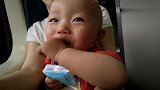据说笑声能传染，笑到完全停不下来