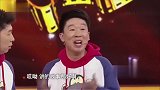 双胞胎小伙说相声闹内讧，踩碎舞台玻璃，郭德纲几句现挂逗乐全场
