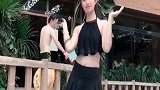 第一次游泳，心里还紧张
