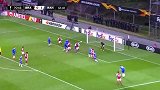 第71分钟布拉加球员保利尼奥射门 - 击中门框