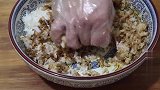 酱油炒饭怎么炒最好吃，大厨教你正确做法，香气四溢，拿肉都不换