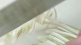青蒜配香肠，来年棒棒棒！