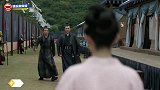 赵丽颖有多敬业：冬天拍跳水戏不会游泳也不用替身，边哭边拍