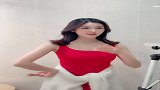 身材100分和脸100分的女朋友，你们会选哪一个？