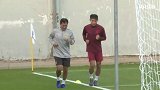 PP体育探营-伤病停赛困扰排兵布阵 里皮用人或有惊喜