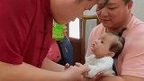宝宝手臂脱臼，爸爸驱车200公里求医，大夫秒复位
