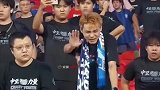 武汉三镇1-1遭河南绝平，赛后三镇球迷在看台上伤心落泪