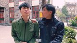 搞笑四川方言视频，农村两兄弟进城上厕所