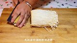 这才是金针菇最好吃的做法，一周我家吃3次，上桌一滴汤都不剩