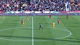 呲溜！袋鼠悍将反击远射脚下踩黄油 破门良机惨变“回传”