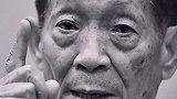 袁隆平  被称为“水稻之父”的袁爷爷，曾经答应我们让我们每个人“吃饱饭”现在做到了，可他却永远离开了我们……