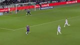 格罗宁根门将用FIFA游戏里的技巧假装出击骗过对手