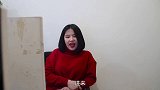 老师发现小伙偷偷改试卷分数，最后结局太搞笑了