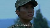 同为《士兵突击》演员：王宝强大红大紫，45岁的他却不幸离世！