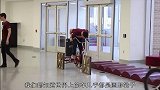 小伙打造方形轮胎自行车，平时走不动，在减速带却表现意外