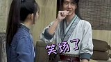 赵丽颖王一博吻戏笑场 原来赵丽颖王一博戏里那么甜的戏份，现场竟然这么好笑，哈哈哈哈哈有翡手指吻花絮