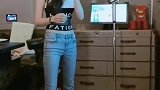 唱这首歌是不是暴露年纪了