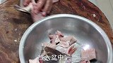 大厨分享“番茄鱼”的家常做法，鱼片嫩滑，汤汁浓郁，酸甜开胃