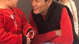 二哥最大的爱好就是忽悠小侄子，万万没想到他背后有靠山