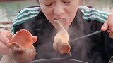 刚煮好的一锅海鲜，有你想要吃的吗