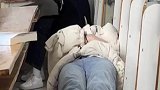 寝室长如何给室友占座，看看这就知道了