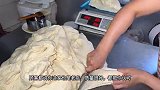 据说闽南人小时候都吃过，长得跟枕头一样，1个15，福建大叔做32年