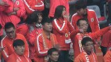 中国足协杯-14赛季-淘汰赛-决赛-第1回合:鲁能球迷宝贝萌娃场边助威-花絮